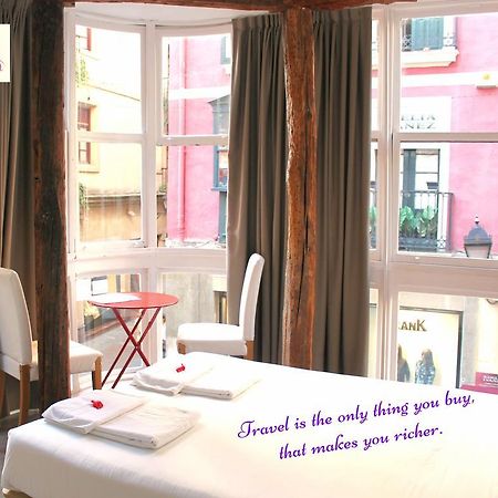 Pension Aliciazzz Bed And Breakfast Bilbao Eksteriør bilde